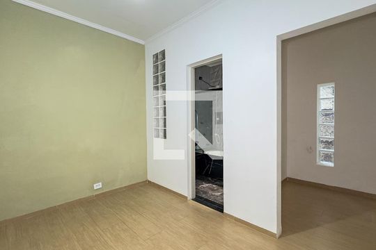 Quarto Suíte de casa para alugar com 3 quartos, 300m² em Vila Cruzeiro, São Paulo