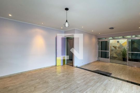 Sala de casa para alugar com 3 quartos, 300m² em Vila Cruzeiro, São Paulo