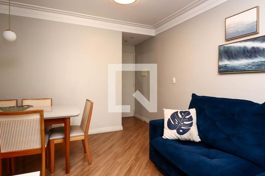 Sala  de apartamento para alugar com 3 quartos, 83m² em Vila Andrade, São Paulo