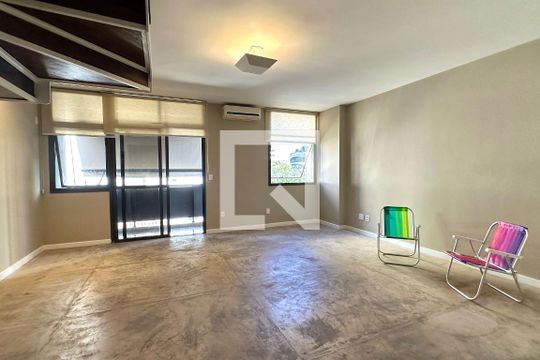 Apartamento para alugar com 2 quartos, 160m² em Jardim Botânico, Rio de Janeiro