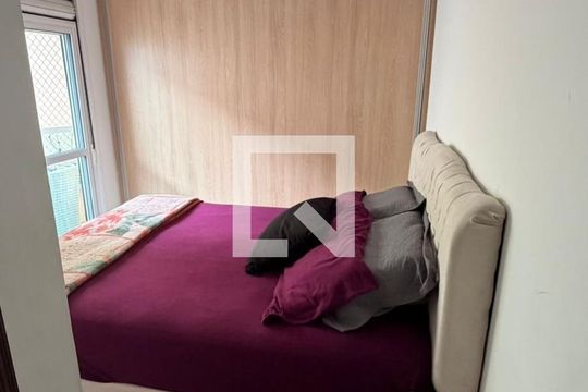 Quarto de apartamento à venda com 2 quartos, 140m² em Vila América, Santo André