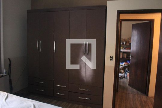 Suíte de casa à venda com 4 quartos, 260m² em Santa Paula, São Caetano do Sul