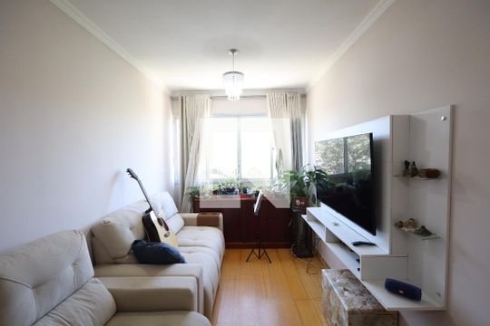 Apartamento à venda com 3 quartos, 70m² em Vila Sao Paulo, São Paulo