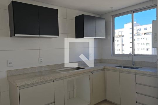 Cozinha de apartamento para alugar com 2 quartos, 167m² em Sagrada Família, Belo Horizonte