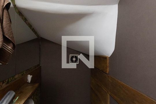 Lavabo de casa à venda com 3 quartos, 230m² em Vila Maria Alta, São Paulo