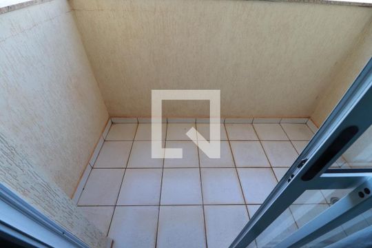 Varanda  de apartamento para alugar com 1 quarto, 40m² em Nova Ribeirânia, Ribeirão Preto