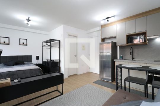 Sala/Quarto/Cozinha de apartamento para alugar com 1 quarto, 28m² em Água Branca, São Paulo