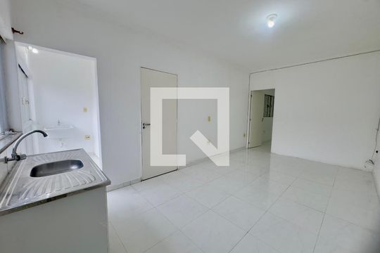 Kitnet/Studio para alugar com 1 quarto, 43m² em Vila Galvão, Guarulhos