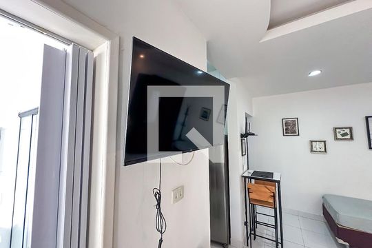 Kitnet/Studio para alugar com 1 quarto, 30m² em Lapa, Rio de Janeiro