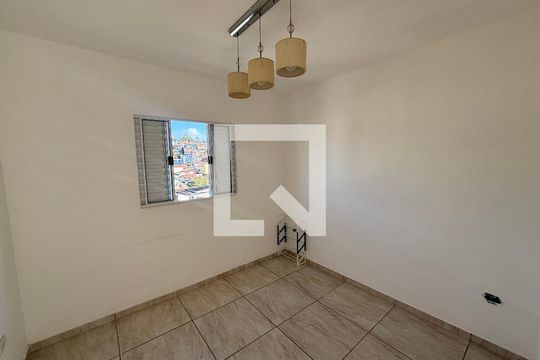 Quarto 1 de apartamento para alugar com 2 quartos, 70m² em Bairro Colônia, Ribeirão Pires