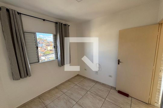 Quarto 2 de apartamento para alugar com 2 quartos, 70m² em Bairro Colônia, Ribeirão Pires