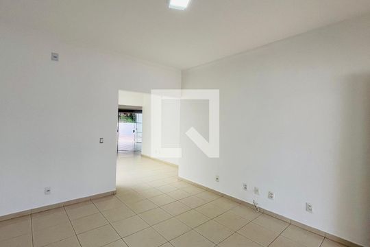 Casa à venda com 2 quartos, 120m² em Vila Industrial (campinas), Campinas