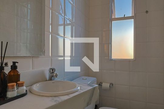 Apartamento para alugar com 3 quartos, 341m² em Gutierrez, Belo Horizonte