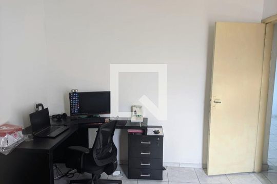 Quarto de apartamento para alugar com 2 quartos, 57m² em Madureira, Rio de Janeiro