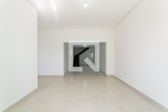 Casa à venda com 2 quartos, 180m² em Jardim Nossa Senhora do Carmo, São Paulo
