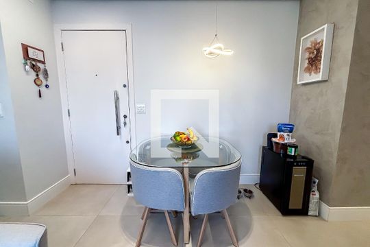 Apartamento à venda com 2 quartos, 62m² em Pinheiros, São Paulo