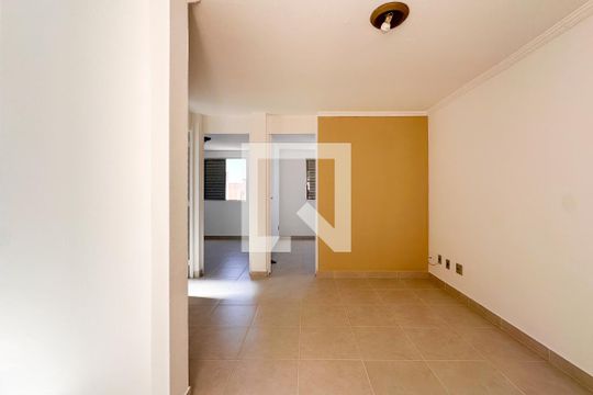 Sala de apartamento para alugar com 2 quartos, 45m² em Demarchi, São Bernardo do Campo