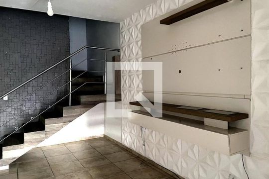 Casa para alugar com 2 quartos, 77m² em São Luiz, Gravataí