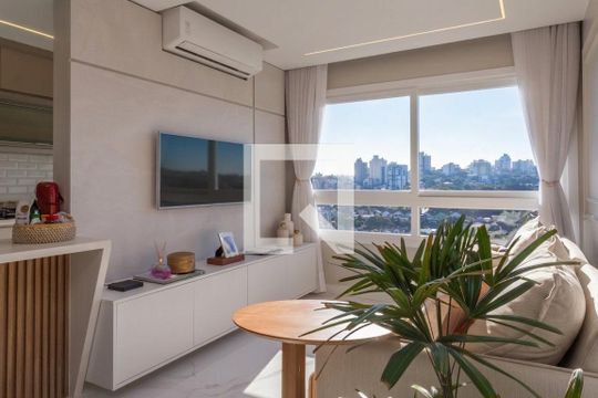 Sala de apartamento à venda com 3 quartos, 71m² em Jardim do Salso, Porto Alegre