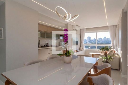 Sala de Jantar de apartamento à venda com 3 quartos, 71m² em Jardim do Salso, Porto Alegre