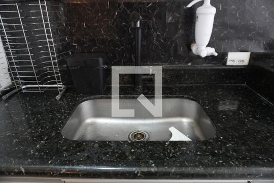 Apartamento à venda com 2 quartos, 49m² em Itaquera, São Paulo