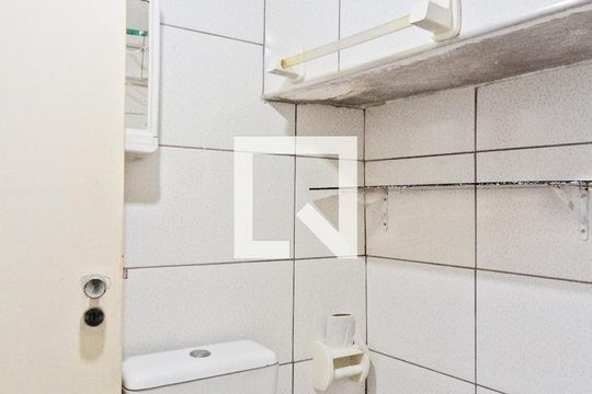 Banheiro - Casa 1 de casa à venda com 5 quartos, 175m² em Jardim Peri, São Paulo