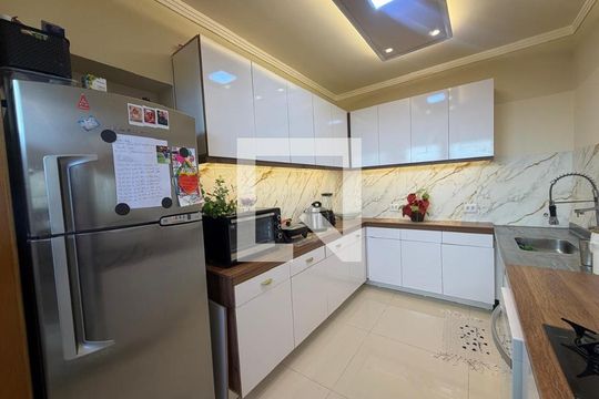 Cozinha de casa para alugar com 2 quartos, 125m² em Vila Antonieta, São Paulo