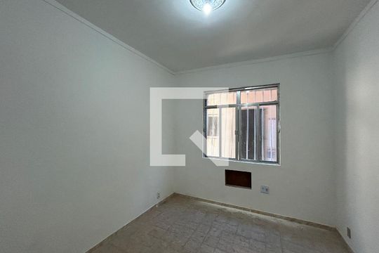 Quarto 2 de casa de condomínio para alugar com 2 quartos, 100m² em Praça Seca, Rio de Janeiro