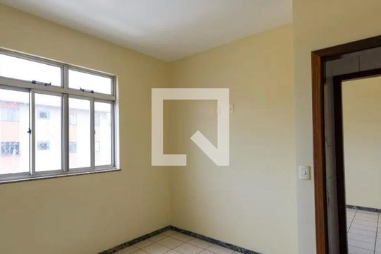 Quarto de apartamento para alugar com 3 quartos, 85m² em Serrano, Belo Horizonte