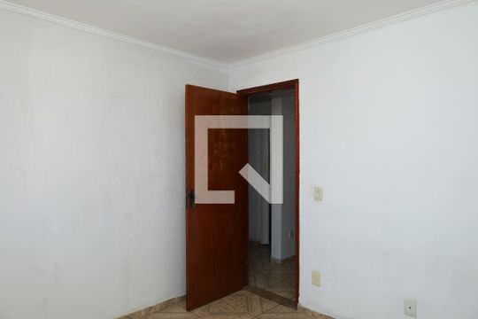 Quarto 1 de apartamento para alugar com 2 quartos, 50m² em Chacara Dona Olivia, Ferraz de Vasconcelos