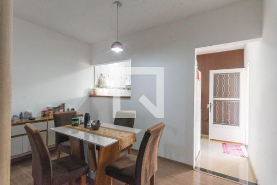Sala de casa à venda com 2 quartos, 385m² em Jardim Planalto de Viracopos, Campinas