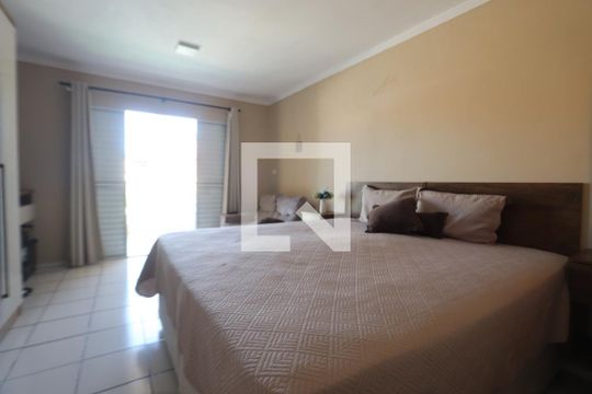 Quarto 2 de casa à venda com 3 quartos, 70m² em Conjunto Residencial Sitio Oratorio, São Paulo