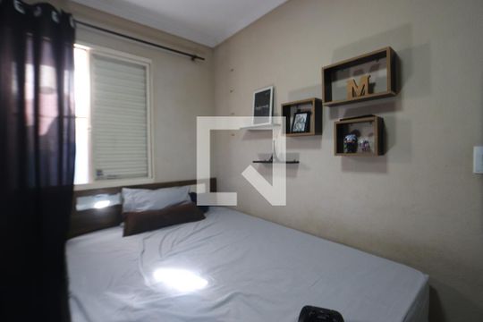 Quarto 1 de casa à venda com 3 quartos, 70m² em Conjunto Residencial Sitio Oratorio, São Paulo