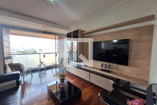 Sala de apartamento à venda com 3 quartos, 136m² em Vila Bastos, Santo André