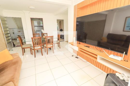 Sala de casa para alugar com 2 quartos, 65m² em Pernambués, Salvador