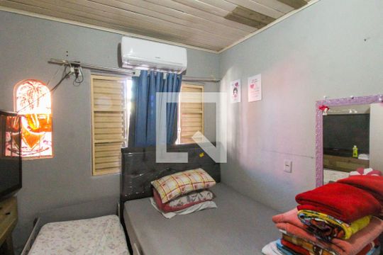 Quarto 2 de casa à venda com 2 quartos, 60m² em Harmonia, Canoas
