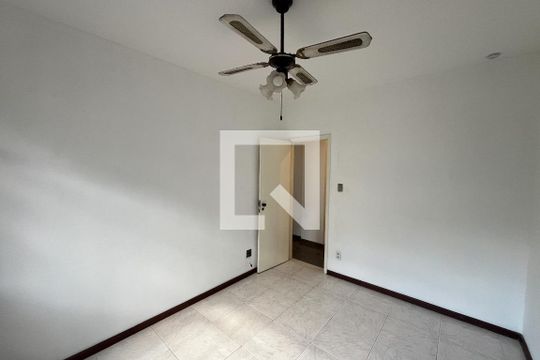 Quarto 1 de apartamento à venda com 2 quartos, 89m² em Pitangueiras, Rio de Janeiro