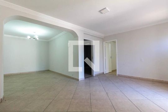 Casa para alugar com 2 quartos, 120m² em Cidade Líder, São Paulo