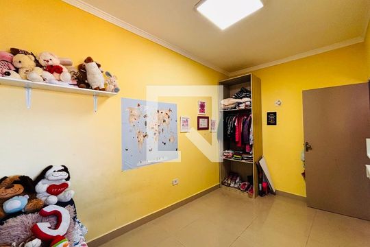 Quarto de casa à venda com 6 quartos, 315m² em Vila Sao Silvestre, Barueri