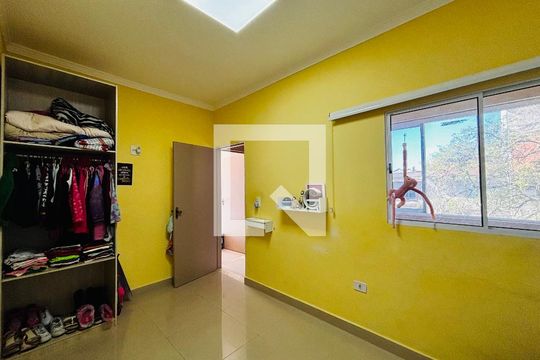 Quarto de casa à venda com 6 quartos, 315m² em Vila Sao Silvestre, Barueri