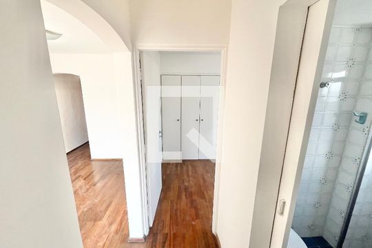 Corredor de apartamento à venda com 2 quartos, 52m² em Casa Verde, São Paulo
