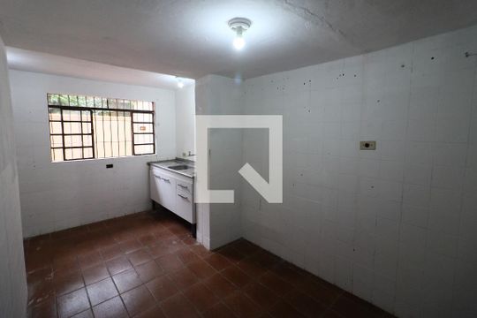 Sala/Cozinha de casa para alugar com 1 quarto, 45m² em Santo Antônio, Osasco
