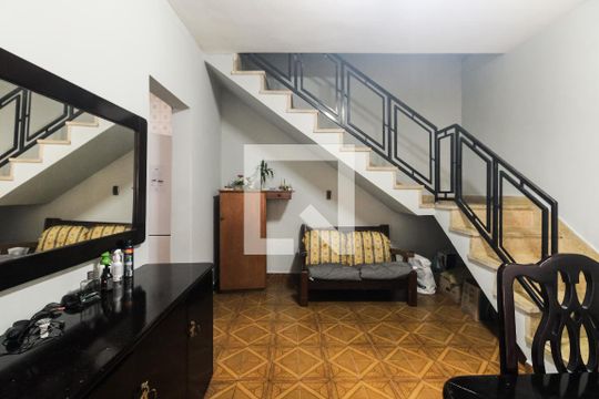 Sala  de casa à venda com 3 quartos, 183m² em Vila Carrão, São Paulo