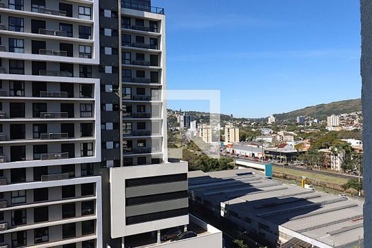 Kitnet/Studio para alugar com 1 quarto, 29m² em Jardim do Salso, Porto Alegre
