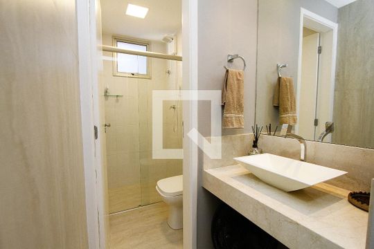 Banheiro Social de apartamento à venda com 2 quartos, 80m² em Buritis, Belo Horizonte