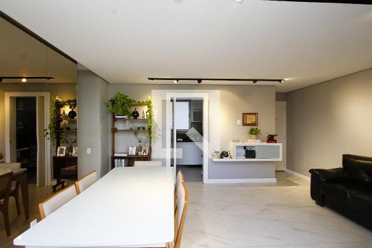 Sala de apartamento à venda com 2 quartos, 80m² em Buritis, Belo Horizonte