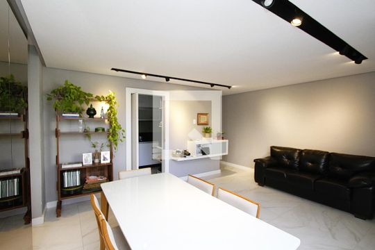 Sala de apartamento à venda com 2 quartos, 80m² em Buritis, Belo Horizonte