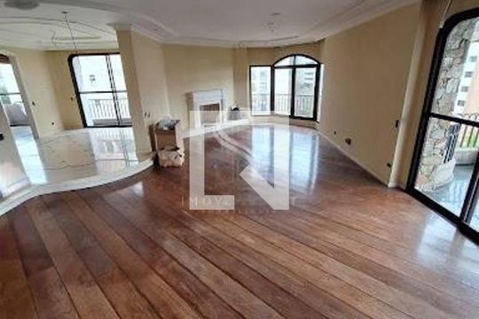 Apartamento à venda com 4 quartos, 246m² em Real Parque, São Paulo