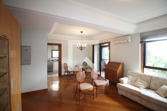 Sala de apartamento à venda com 2 quartos, 98m² em Moinhos de Vento, Porto Alegre