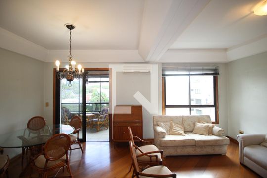 Sala de apartamento à venda com 2 quartos, 98m² em Moinhos de Vento, Porto Alegre